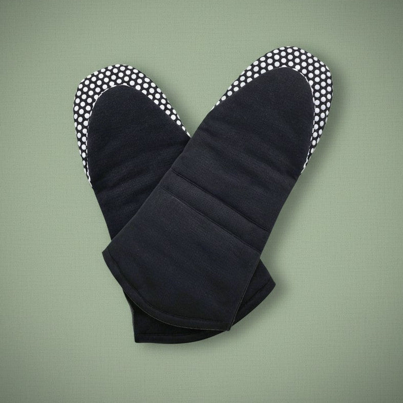 Black Oven Mitt with Silicon Top By Rifz Textiles Inc